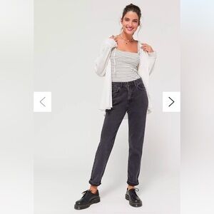 BGD Black Highrise Relaxed Mom Jeans